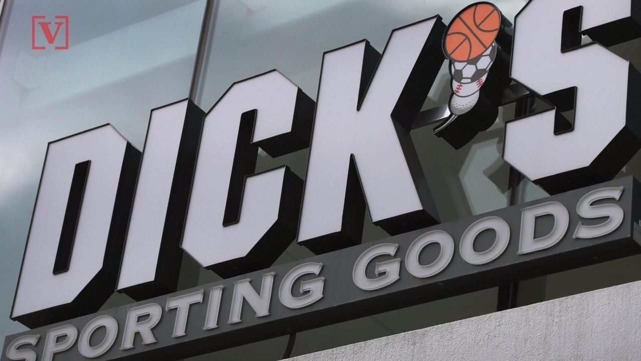 Dick's Sporting Goods Is Pulling Guns at 125 St...