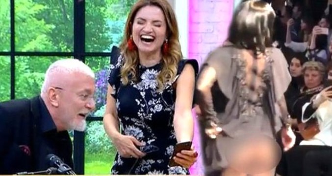 Usta Sanatçı Onur Akın, Podyumda Kalçasını Açan Hatice'yi Görünce Şoke Oldu