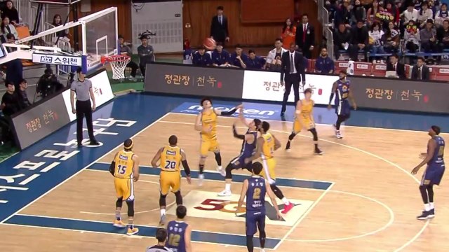 KCC 4연승...LG는 3위 굳히기 / YTN