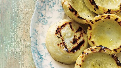 How to Trim Artichoke Hearts