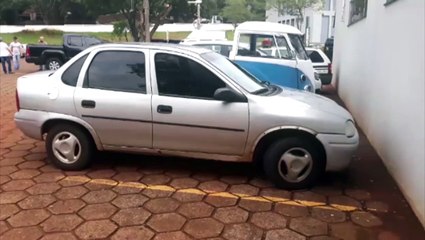 Carro que teria sido usado por sequestradores é apreendido