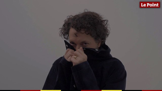 Guillaume Gallienne pose pour Le Point tendances