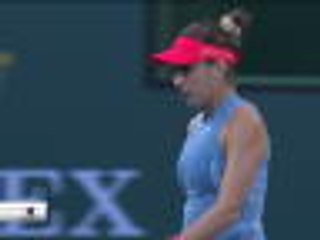 Osaka stunned by Bencic