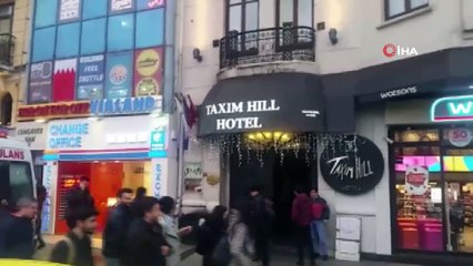 Taksim'de otelin 8'inci katından düştüler: 1 ölü 1 yaralı