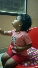 Kids intelligence - little girl counting to 10 brilliantly!