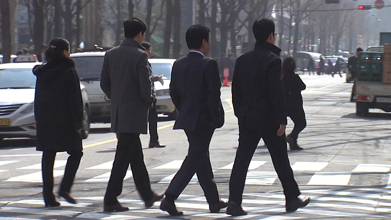 탄력 근로 확대 '근로자 대표 합의' 감독 강화 / YTN