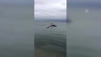 Marmara Adası Açıklarında Su Alan Gemi Karaya Oturdu