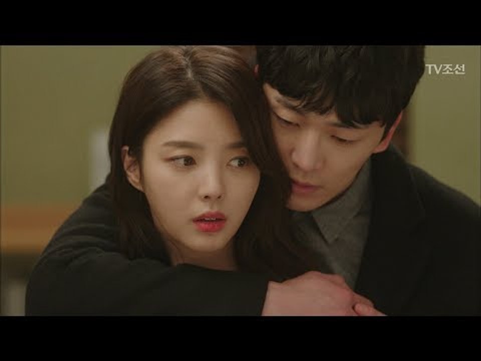 ‘인턴실습 축하해요’ 엄현경♥이현진 백허그 [너의 등짝에 스매싱 47회] 20180227