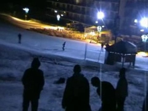 Chute luge-saut de fou!!!