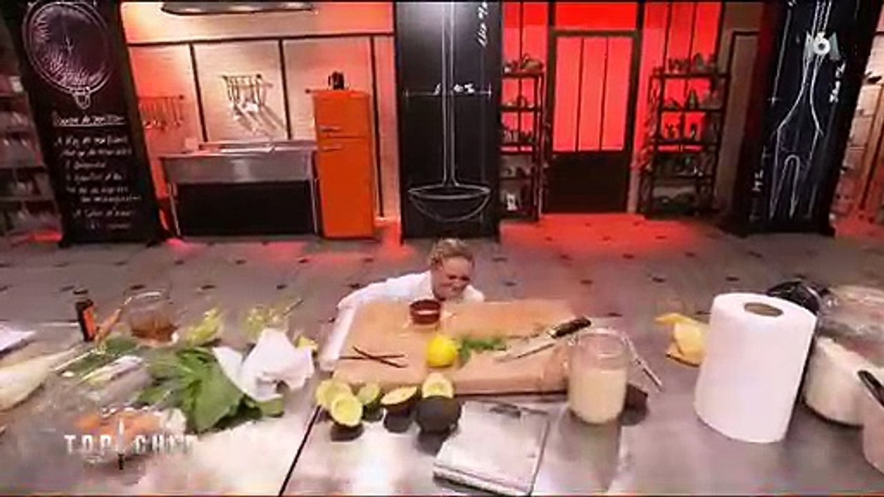 Une candidate se blesse gravement pendant une épreuve de Top Chef - La production obligée d'appeler les pompiers