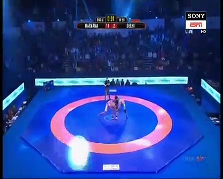 PWL 3 Day 4_ Sumit Vs Hitendra at Pro Wrestling league 2018 _ Highlights
