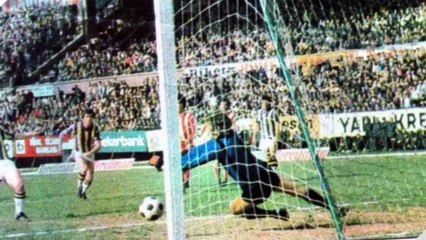 13.03.1977 - 1976-1977 Turkish 1st League Matchday 20 Fenerbahçe 1-0 Samsunspor (Only Photos)