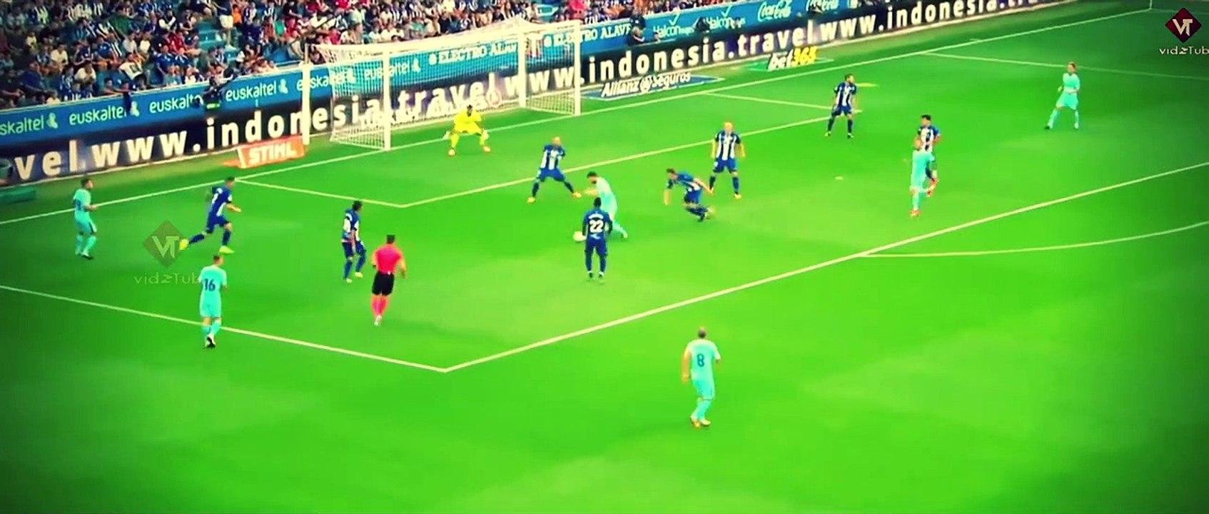 Top Impossible Goals by Lionel Messi - Top  Goals & Skills - HD