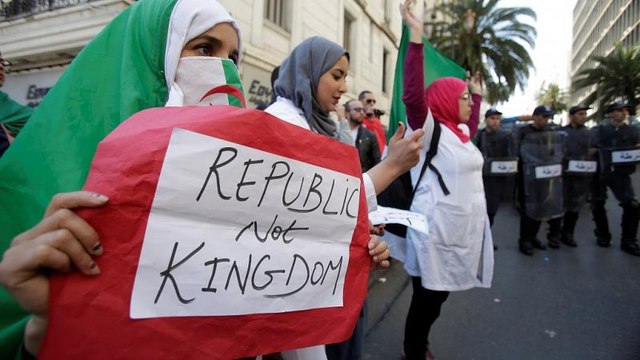 Arrêt sur images du 13 mars 2019