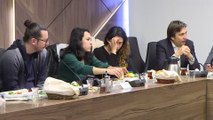 'Tunç Soyer, İzmir'de CHP-HDP ortaklığının temsiliyeti için aday gösterildi' - İZMİR