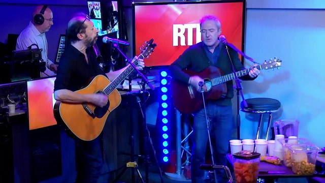 Les Innocents chantent L'autre Finistère en live