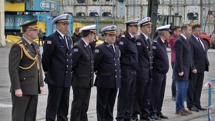 Türk denizaltısı TCG GÜR Arnavutluk'ta - DIRAÇ