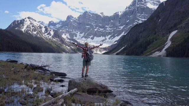 10 Best Places for Female Solo Travelers