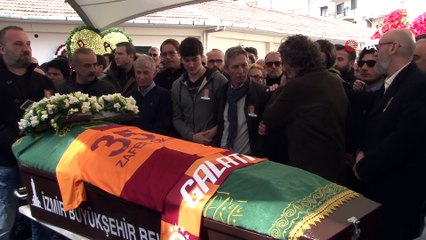 Demet Akbağ'ın eşi Zafer Çika, gözyaşları ile uğurlandı