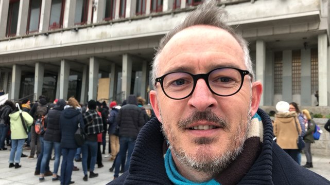 Manifestation contre la modification des rythmes scolaires à BREST