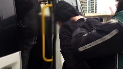 Kaputun altına gizlenen eroini 'Galia' buldu - BURSA