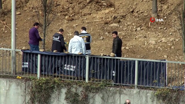 TEM Otoyolu kenarında tencere içine tuzaklanmış el yapımı patlayıcı imha edildi