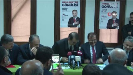 Bakan Dönmez, Osmangazi'de Vatandaşlarla Bir Araya Geldi