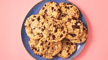 Chewy Chocolate Chunk Cookies Are Better Than Any Bakery Could Make