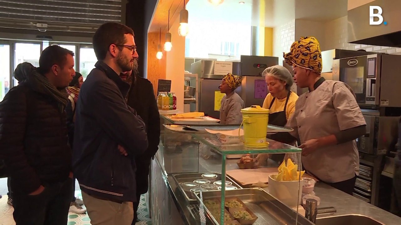 À Paris, cette cantine bio aide des femmes isolées à se réinsérer