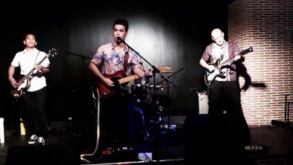 Echo Express - The Frightened City/Folsom prison Blues,Surf Up (2019)