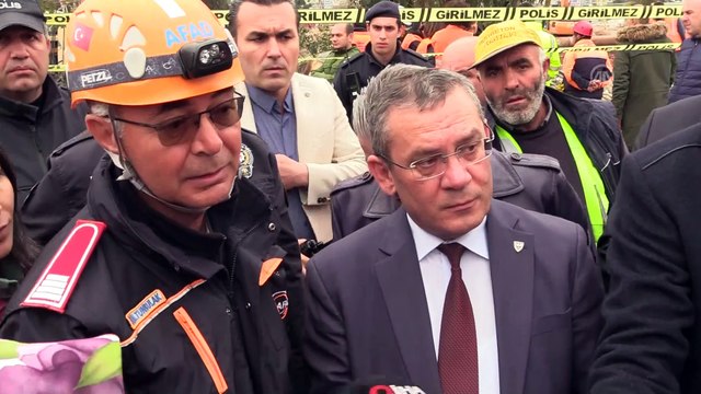 Necip Nasır: '(Metro vagonu park alanı inşaatındaki göçük) Çalışmalar aralıksız devam edecek' - İZMİR
