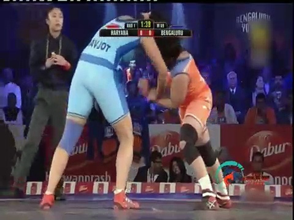 Pro Wrestling League 2015_ Geetika Jakhar Vs Navjot-16th Dec_ Haryana Hammers- B