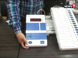 राजनीतिक दलों के दावा को चुनाव आयोग ने किया खारिज, VVPAT को हैक करना नामुमकिन