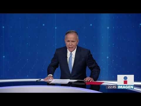 Estacionan mal un auto en el Zócalo durante informe de López Obrador | Noticias con Ciro