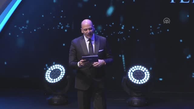 Türkiye'ye Enerji Veren Kadınlar Ödül Töreni - İlham Veren Kadın Ödülü - Milli Yüzücü Sümeyye...