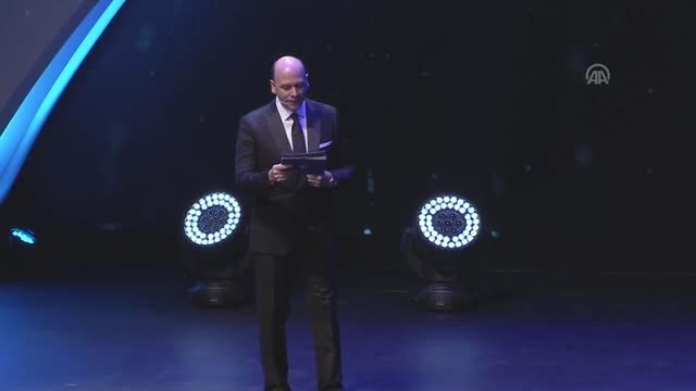 Türkiye'ye Enerji Veren Kadınlar Ödül Töreni - Profesyonel Ödülü - Işıl Akkoç