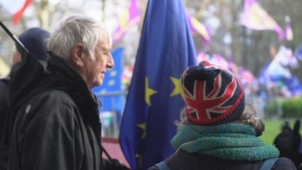 El Reino Unido pedirá a la UE retrasar el "brexit" para llegar a un consenso