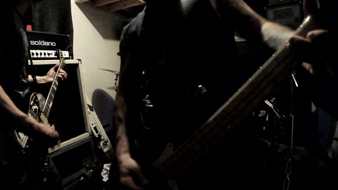 Sledgeback - I am (2014)