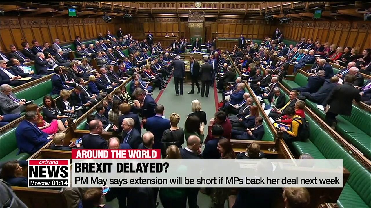 British lawmakers back Brexit delay