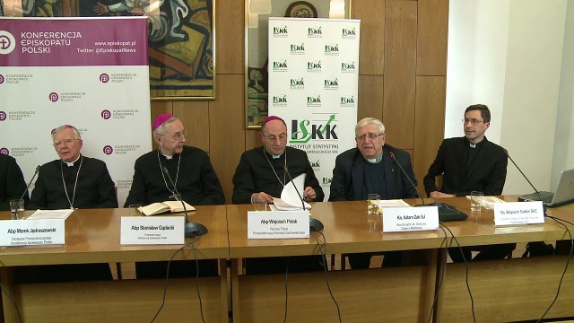 Igreja na Polônia revela casos de pedofilia