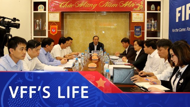 Chủ tịch LĐBĐVN Lê Khánh Hải làm việc với TTĐT Bóng đá trẻ Việt Nam| VFF Channel