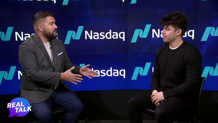 How to Work with Celebrities and Boost Your Social Media Presence