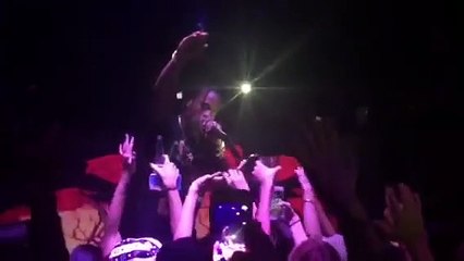 What is the price for 1 Oak los Angeles bottle service?