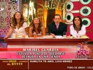 RBD ENSEÑA SUS AUTOBUS GIRA EUA O8 (LA OREJA)