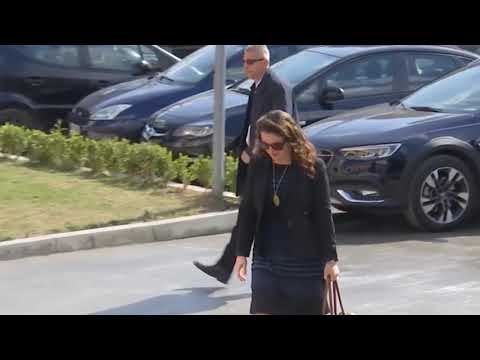 KRIZA POLITIKE ZV AMBASADORJA E SHBA SË TAKON BASHËN