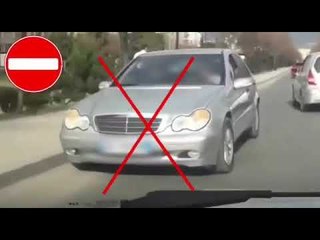 Mbi trotuarë dhe kundravajtje! KUJDES nga shoferët e rrezikshëm në Tiranë