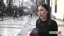 Report Tv - Shfaqja “Princi dhe i varfëri” në Teatrin Eksperimental