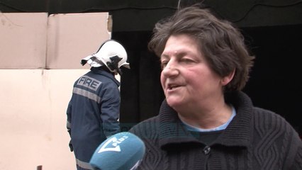 IKMT shkon t'i prishë shtëpinë, banorët shtrihen në rrugë - News, Lajme - Vizion Plus