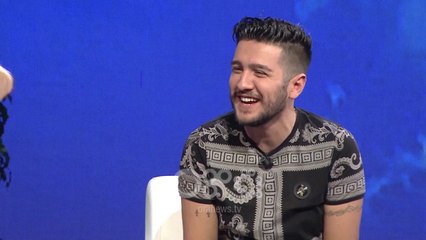 Why Not - Një çun që imiton Irini Qirjakon dhe Roza Latin