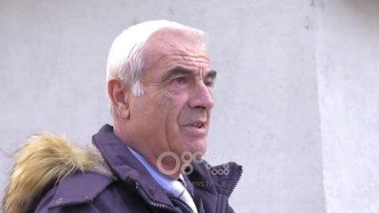 Ora News - Rrugët në Berat pa semaforë dhe vija të bardha